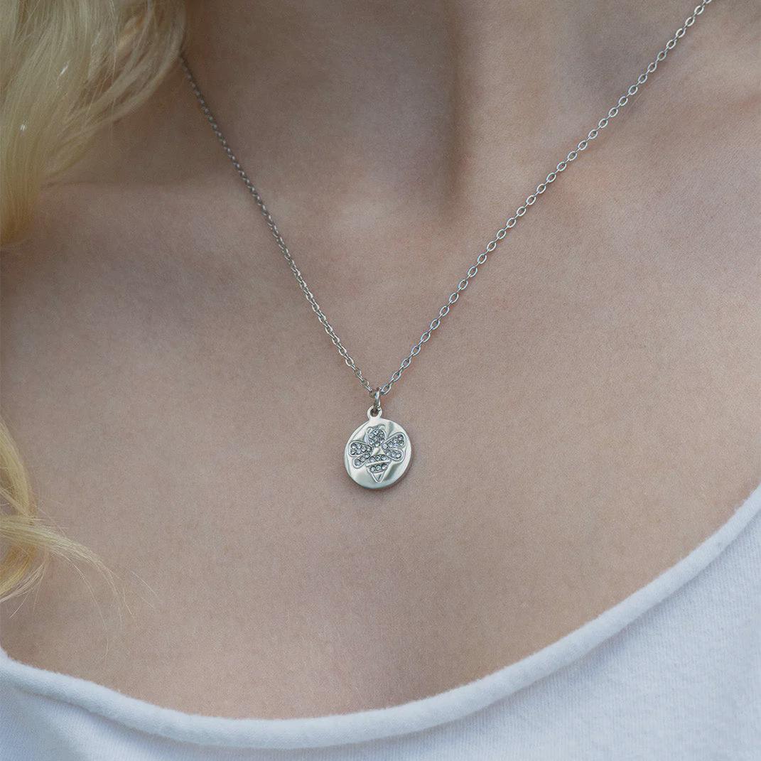 Bee Pendant Necklace Gold