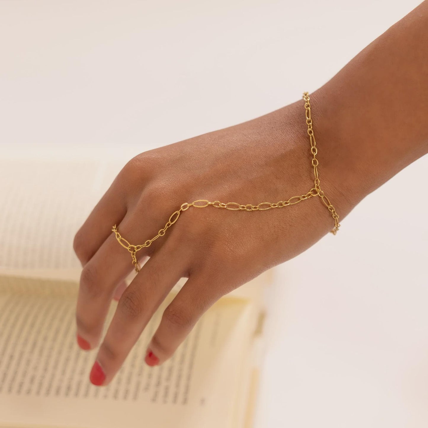 Hammered Oval Hand Chain