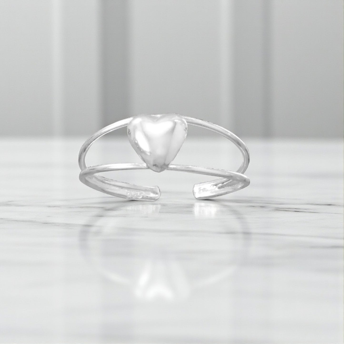 Domed Heart Toe Ring