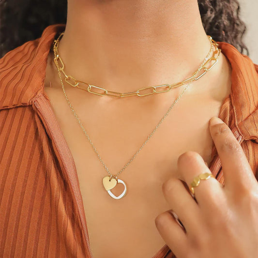 Heart Cutout Necklace Gold