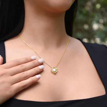 14K Love Knot Necklace